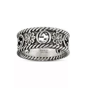 Gucci Silver Floral Motif Ring